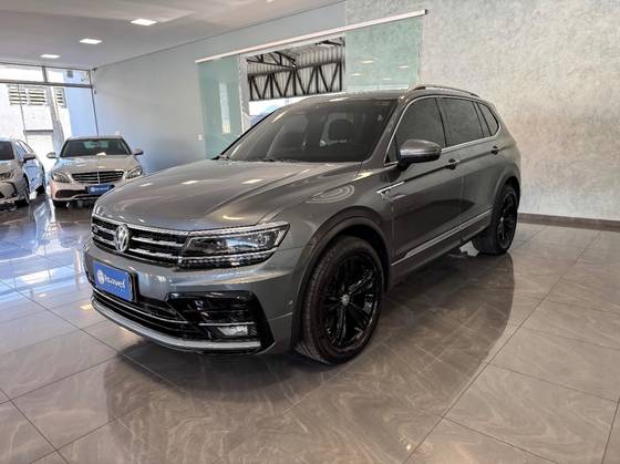 VOLKSWAGEN TIGUAN 2.0 350 TSI GASOLINA ALLSPACE R-LINE 4MOTION DSG VOLKSWAGEN TIGUAN 2.0 350 TSI GASOLINA ALLSPACE R-LINE 4MOTION DSG